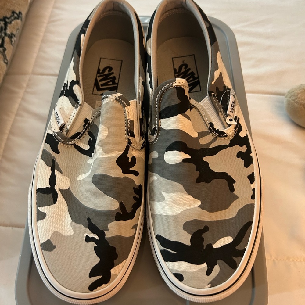 Slip On Vans - Camo